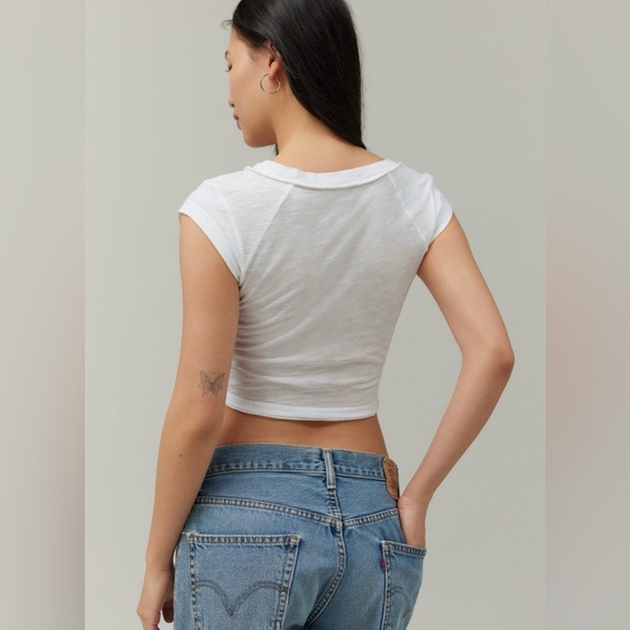 NWT Urban Outfitters BDG Morgan Slub Notch Neck Tee - Picture 7 of 7